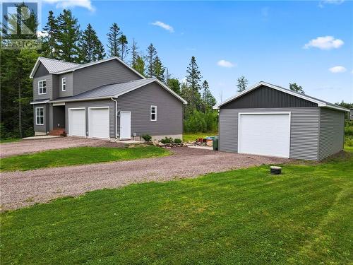 1693 Melanson, Dieppe, NB - Outdoor