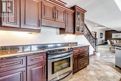 1821 Talbot Road, Kingsville, ON - Indoor Photo Showing Kitchen