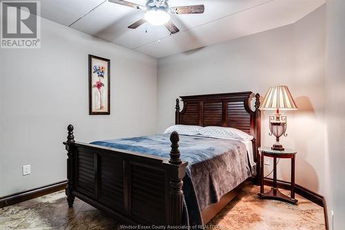 1821 Talbot Road, Kingsville, ON - Indoor Photo Showing Bedroom