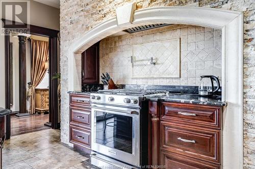 1821 Talbot Road, Kingsville, ON - Indoor Photo Showing Kitchen