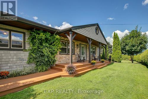 523 Lake Drive E, Georgina (Historic Lakeshore Communities), ON - Outdoor With Deck Patio Veranda