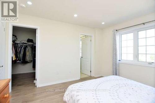 244 Esther Crescent, Thorold, ON - Indoor Photo Showing Bedroom