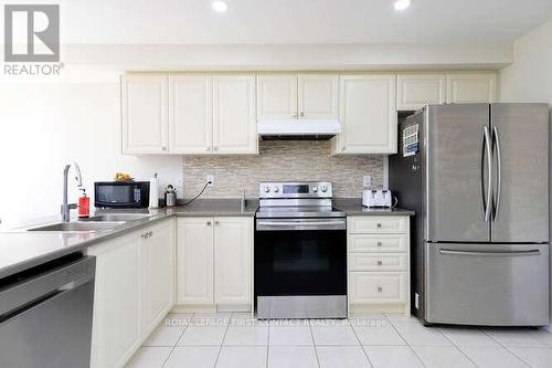 244 Esther Crescent, Thorold, ON - Indoor Photo Showing Kitchen With Double Sink