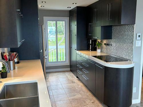 Kitchen - 2033 Rue Bell, Sept-Îles, QC - Indoor Photo Showing Kitchen