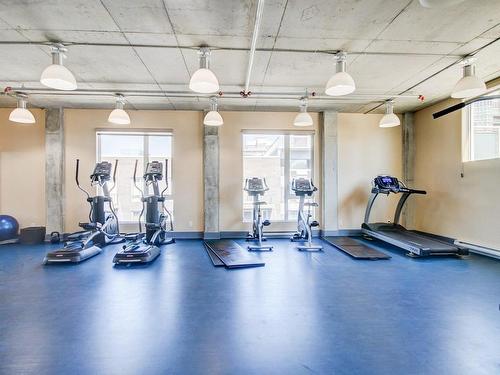 Exercise room - 709-1235 Rue Bishop, Montréal (Ville-Marie), QC - Indoor Photo Showing Gym Room