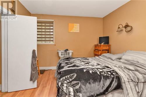 60 William Street, Chelmsford, ON - Indoor Photo Showing Bedroom