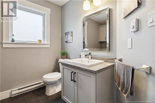 24 Stillwater Drive, Moncton, NB - Indoor Photo Showing Bathroom