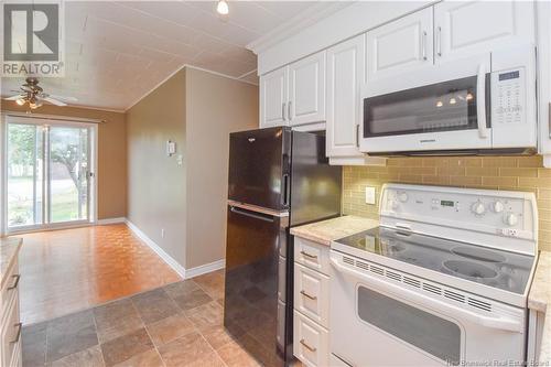 851 Saint-Joseph Boulevard, Saint-Léolin, NB - Indoor Photo Showing Kitchen