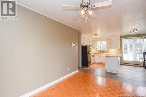 851 Saint-Joseph Boulevard, Saint-Léolin, NB - Indoor Photo Showing Kitchen