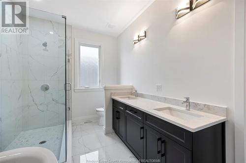 3655 Sutton Avenue, Windsor, ON - Indoor Photo Showing Bathroom