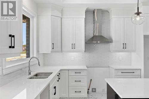 3655 Sutton Avenue, Windsor, ON - Indoor Photo Showing Kitchen With Double Sink