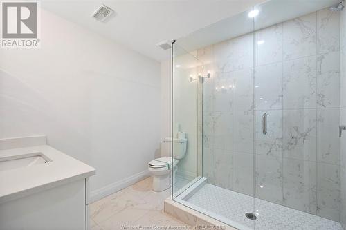 3655 Sutton Avenue, Windsor, ON - Indoor Photo Showing Bathroom