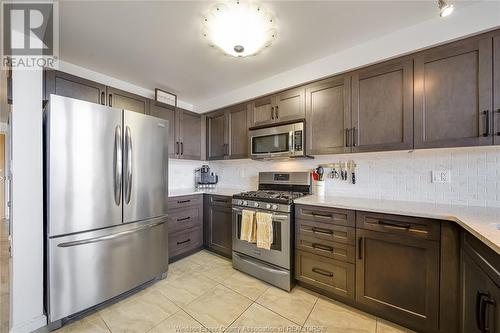 2175 Wyandotte Street East Unit# 213, Windsor, ON - Indoor Photo Showing Kitchen