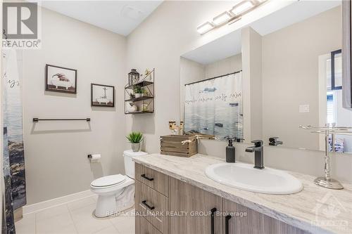 180 Bordeau Street, Prescott And Russell, ON - Indoor Photo Showing Bathroom