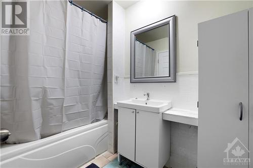 3415 Uplands Drive Unit#97, Ottawa, ON - Indoor Photo Showing Bathroom