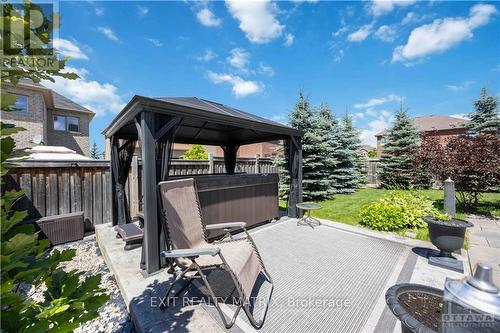 80 Puccini Drive, Richmond Hill (Oak Ridges), ON - Outdoor