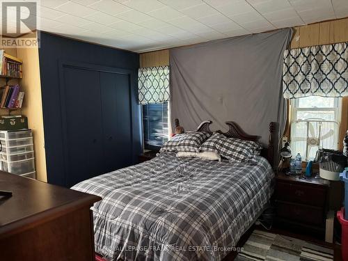 411 Townline Road N, Clarington, ON - Indoor Photo Showing Bedroom