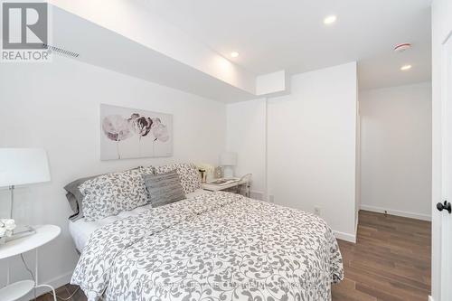 298 South Kingsway, Toronto (High Park-Swansea), ON - Indoor Photo Showing Bedroom