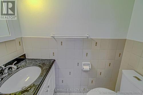 105 John Tabor Trail, Toronto (Malvern), ON - Indoor Photo Showing Bathroom