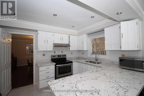 16 Briarwood Road, Markham (Unionville), ON - Indoor Photo Showing Kitchen With Double Sink