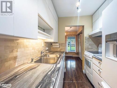 101 - 200 Beaconview Drive, Parry Sound, ON - Indoor Photo Showing Kitchen With Double Sink