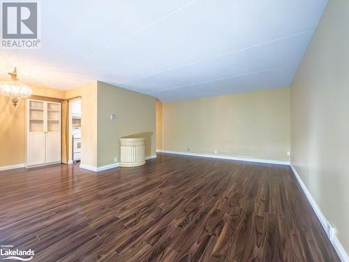 Living room - 200 Beaconview Drive Unit# 101, Parry Sound, ON - Indoor Photo Showing Other Room