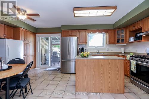 138 Culver Crescent, London, ON - Indoor Photo Showing Kitchen