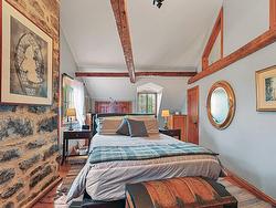 Master bedroom - 