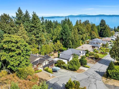 800 Seamist Pl, Saanich, BC 