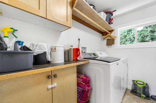 3530 Redecopp Road, Lake Country, BC - Indoor Photo Showing Laundry Room