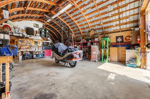 3530 Redecopp Road, Lake Country, BC - Indoor Photo Showing Garage