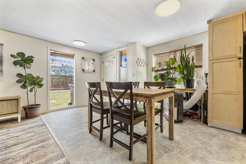 3530 Redecopp Road, Lake Country, BC - Indoor Photo Showing Dining Room