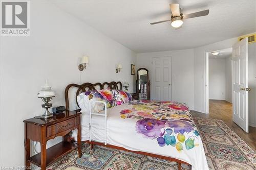 123 Church Street N Unit# 3, Mount Forest, ON - Indoor Photo Showing Bedroom