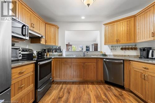 123 Church Street N Unit# 3, Mount Forest, ON - Indoor Photo Showing Kitchen