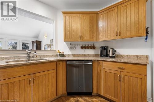 123 Church Street N Unit# 3, Mount Forest, ON - Indoor Photo Showing Kitchen