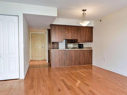 Dining room - 303-1920 Rue Adoncour, Longueuil (Le Vieux-Longueuil), QC - Indoor