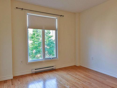 Master bedroom - 303-1920 Rue Adoncour, Longueuil (Le Vieux-Longueuil), QC - Indoor Photo Showing Other Room