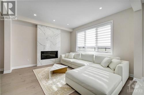 109 Shallow Pond Place, Ottawa, ON - Indoor Photo Showing Living Room With Fireplace