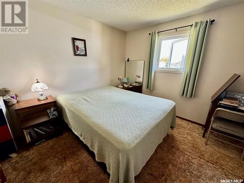 603 2Nd Street Ne, Preeceville, SK - Indoor Photo Showing Bedroom