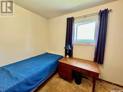 603 2Nd Street Ne, Preeceville, SK - Indoor Photo Showing Bedroom