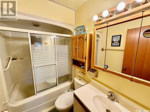 603 2Nd Street Ne, Preeceville, SK - Indoor Photo Showing Bathroom