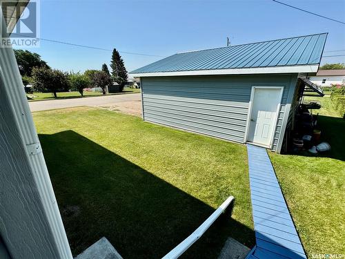 603 2Nd Street Ne, Preeceville, SK - Outdoor