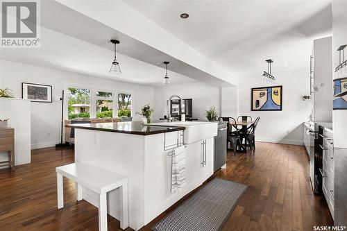 2837 23Rd Avenue, Regina, SK - Indoor Photo Showing Kitchen