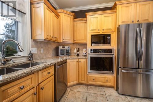 517 Wayne Street, Shediac, NB - Indoor Photo Showing Kitchen With Stainless Steel Kitchen With Double Sink