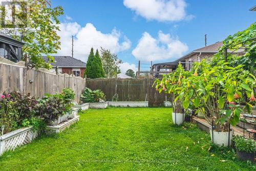 5 Michael Crescent, Barrie (East Bayfield), ON - Outdoor With Backyard