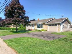 71 KIRKWOOD Drive  Charlottetown, PE C1A 2V1