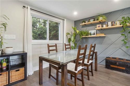 51 Camelot Drive, Hamilton, ON - Indoor Photo Showing Dining Room