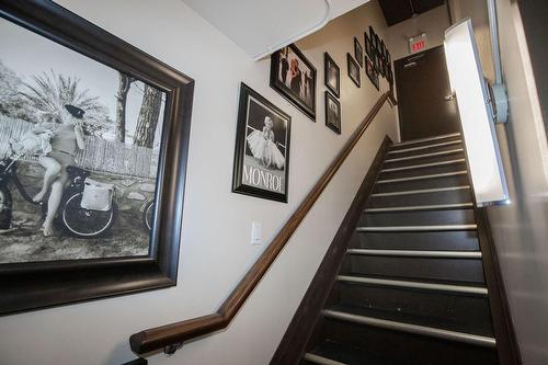 2082 Pine Street, Burlington, ON - Indoor Photo Showing Other Room