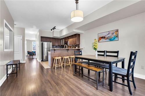 2082 Pine Street, Burlington, ON - Indoor Photo Showing Dining Room