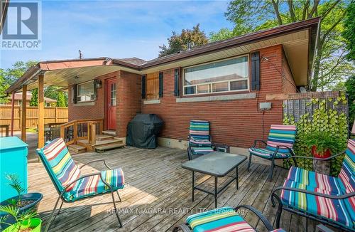 5019 Shirley Avenue, Niagara Falls, ON - Outdoor With Deck Patio Veranda With Exterior